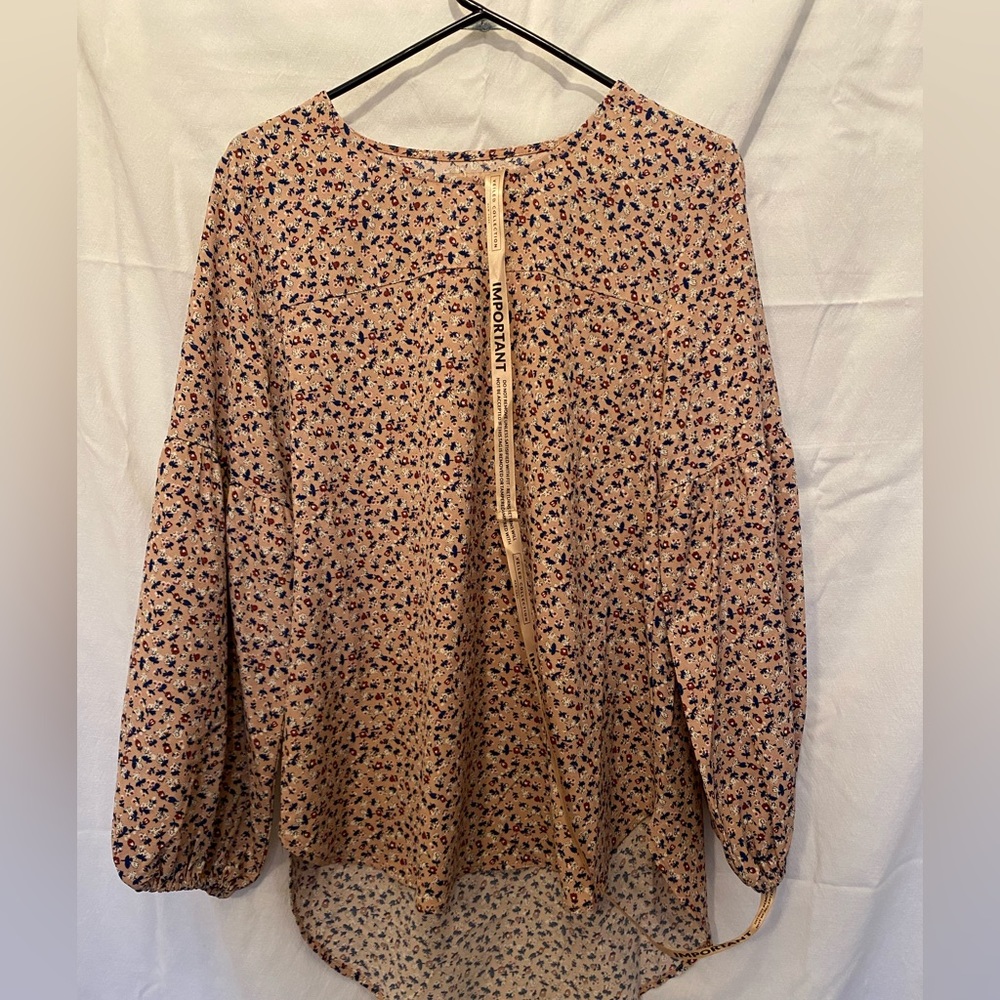 BRAND NEW veiled collection tunic top
